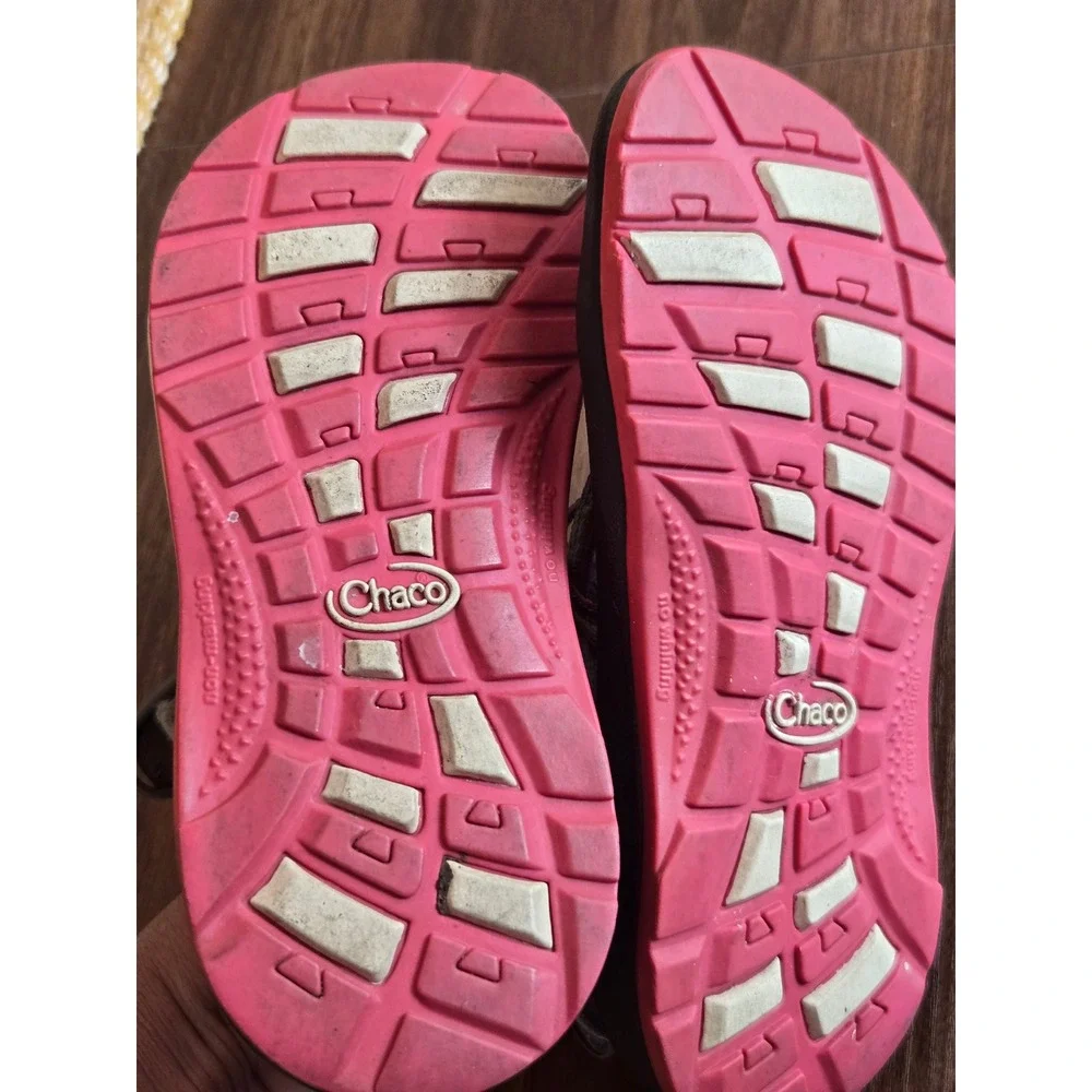 Chaco Kids Z1 Ecotread Strappy Sandals Gray Pink Yellow Geometric Pattern Size13